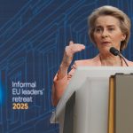 U. von der Leyen: ES ateinančiomis savaitėmis didžiausią dėmesį skirs ginklų tiekimo Ukrainai paspartinimui / EPA-ELTA nuotr.