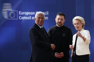 V. Zelenskis, A. Costa ir U. von der Leyen aptarė Ukrainos ir Europos gynybos stiprinimą / EPA-ELTA nuotr.